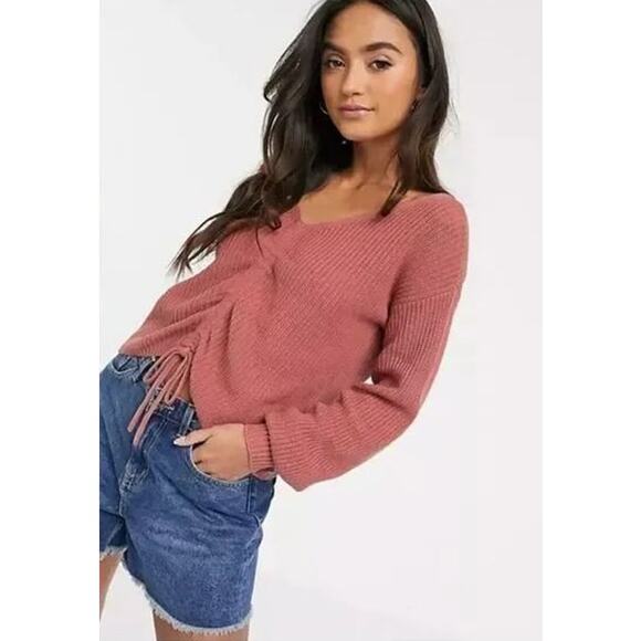 Hollister Reversible Cinch Front Cotton Blend Knit Sweater in Gray - Picture 2 of 11